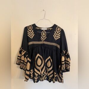 Excellent condition. Sz S. Greek Archaic Kori linen navy op with gold embroidery